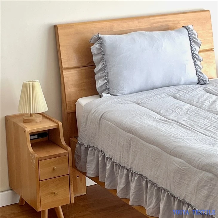 Pleated Quilt Manufacturer